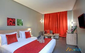 Manzil Hotel